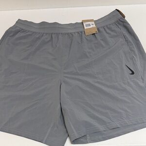 NWT Nike Men's Athletic Shorts in Gray